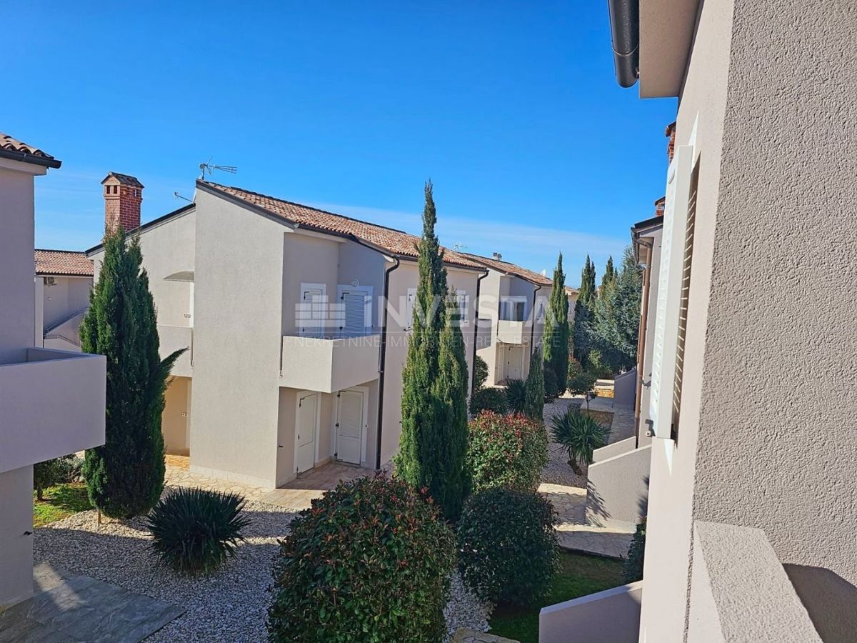 Medulin, apartma 72,35 m2 na vrhunski lokaciji, 2 spalnici, 200 m od morja