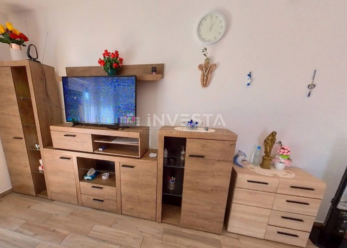 Banjole, popolnoma opremljen in opremljen apartma v bližini morja