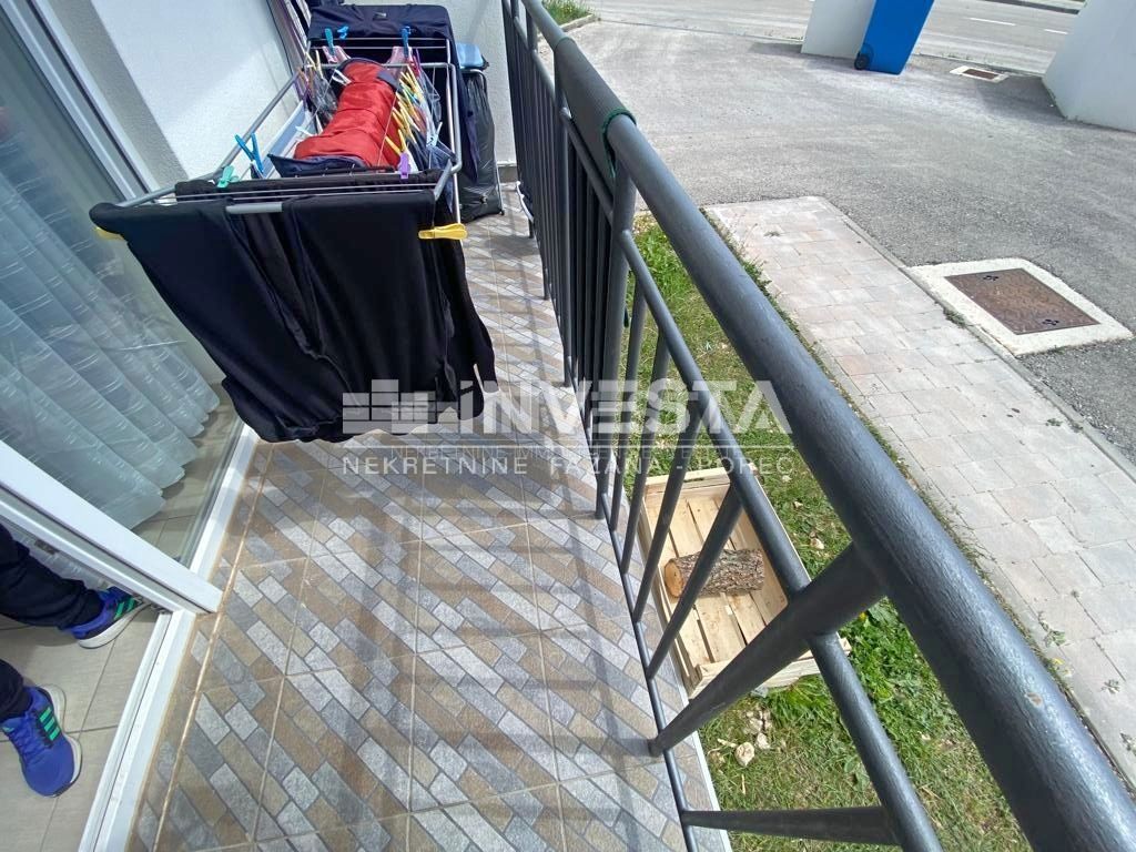 Fažana, dvosobno stanovanje v pritličju, parkirni prostor, blizu morja