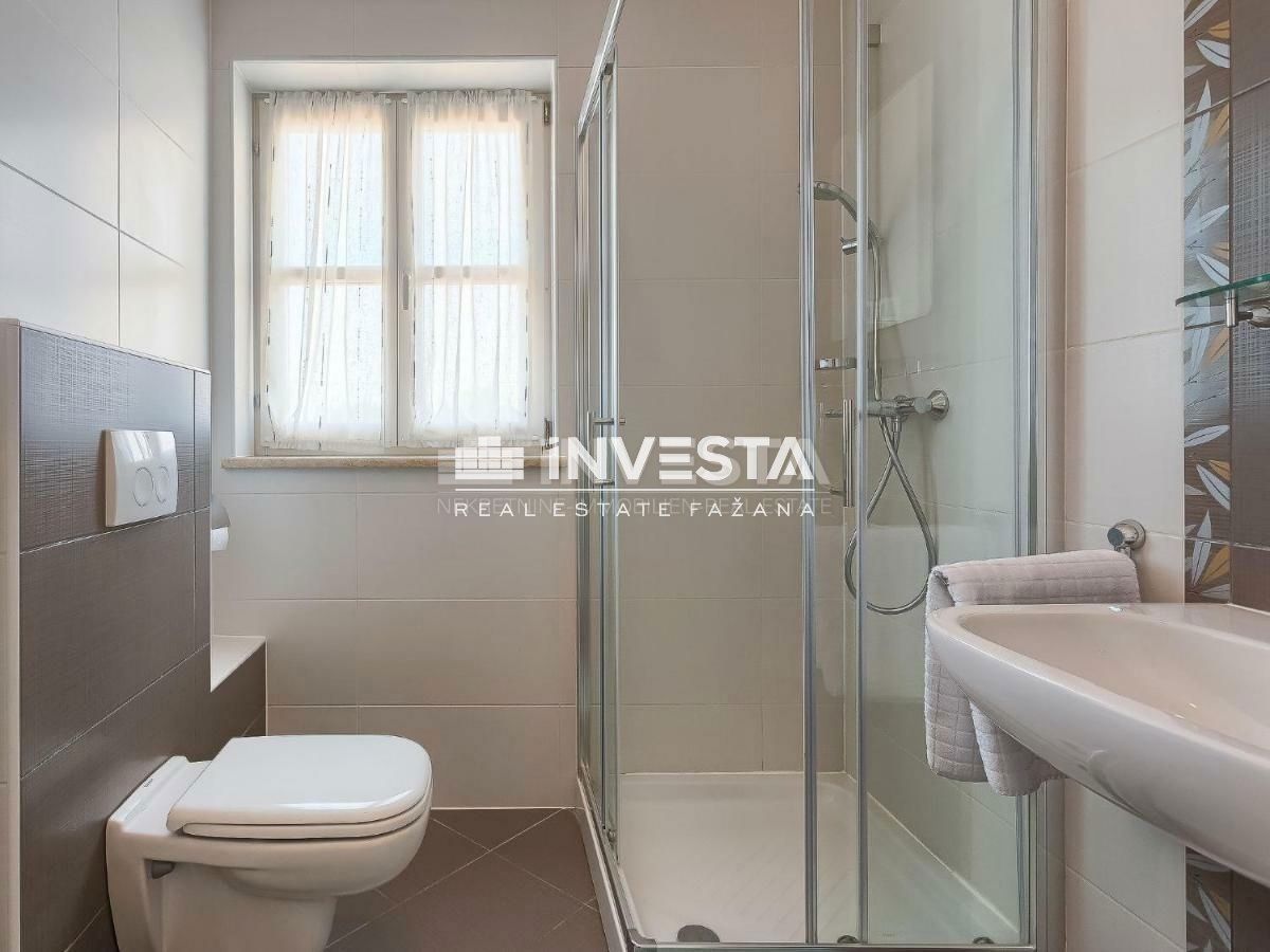 Okolica Marčane, Rustikalna istrska vila z bazenom, 160 m²