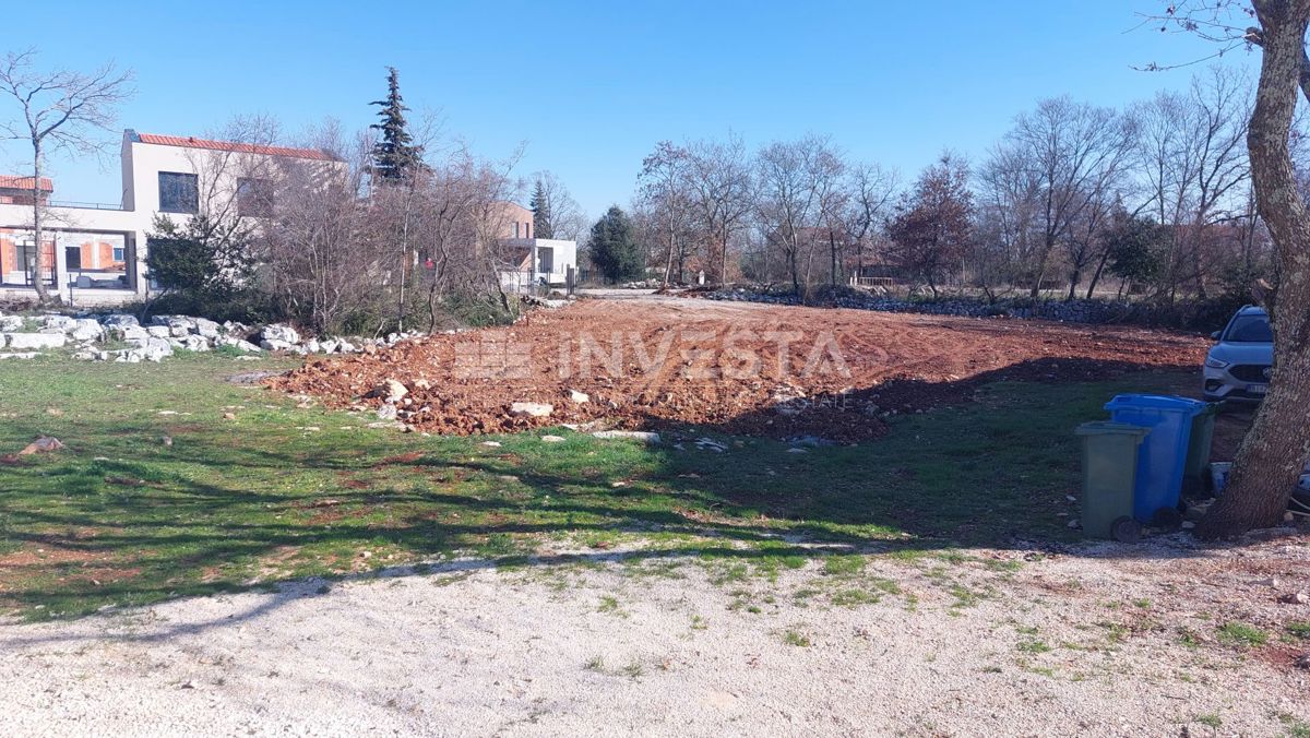 Zemljišče Filipini, Poreč, 844m2