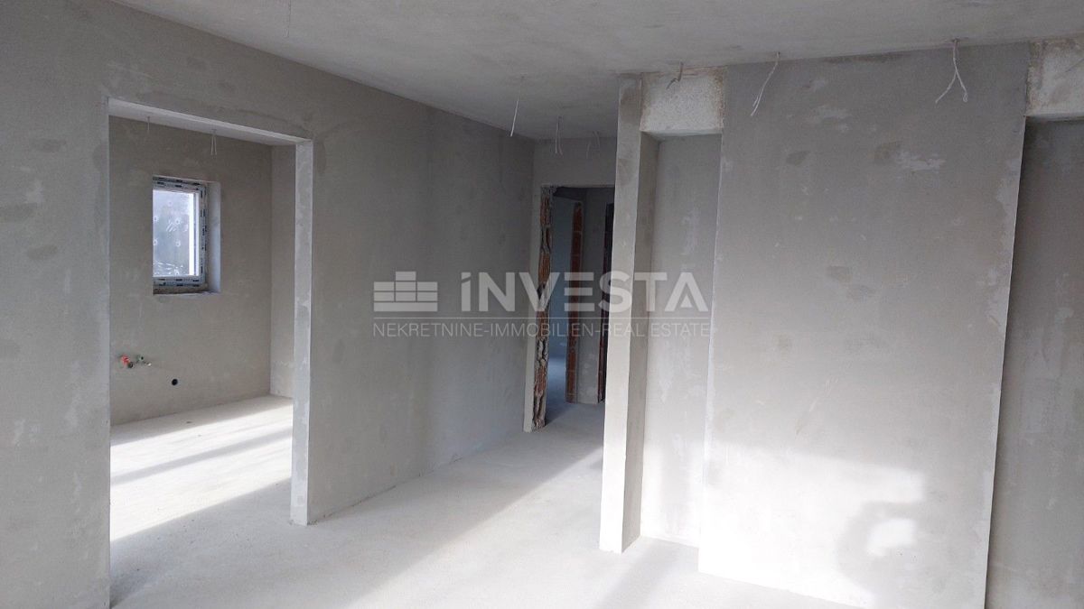 Tinjan, Kompleks 5 Vil z Bazeni