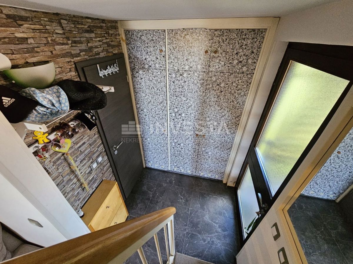 Duga Uvala, apartma s pogledom na morje, blizu plaže