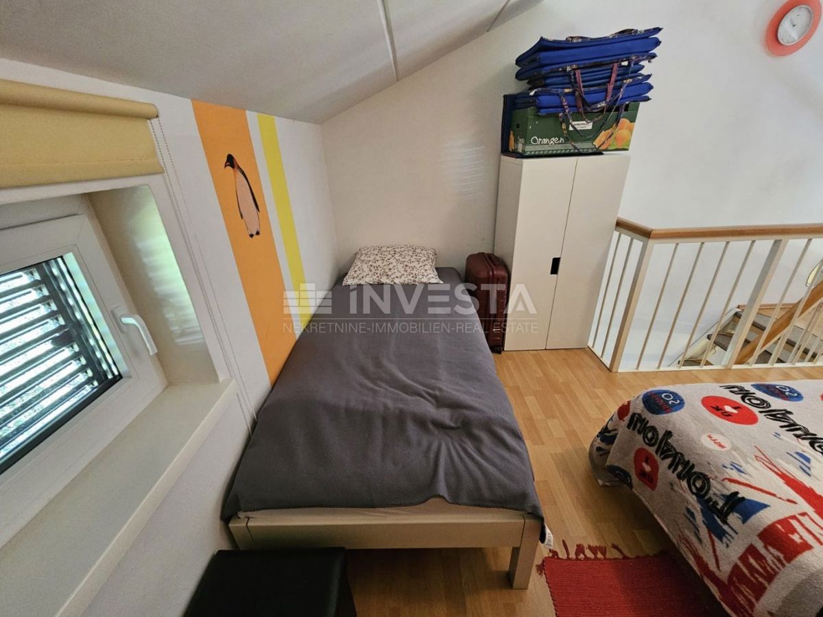 Duga Uvala, apartma s pogledom na morje, blizu plaže