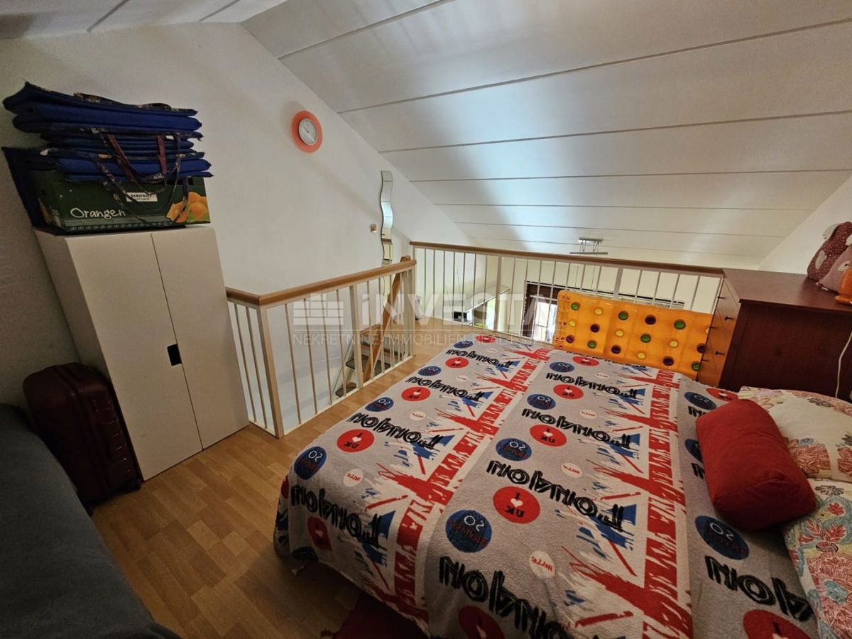 Duga Uvala, apartma s pogledom na morje, blizu plaže
