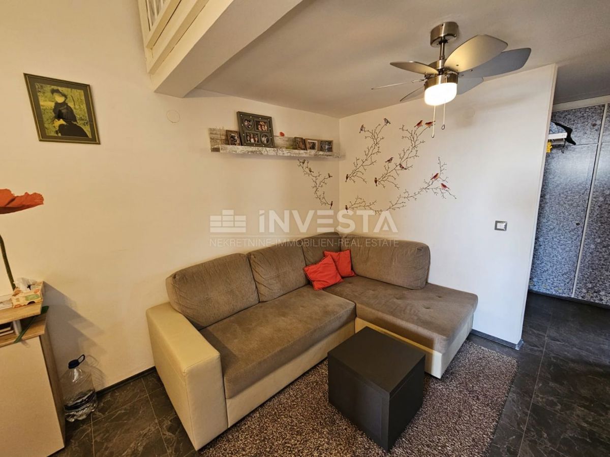 Duga Uvala, apartma s pogledom na morje, blizu plaže