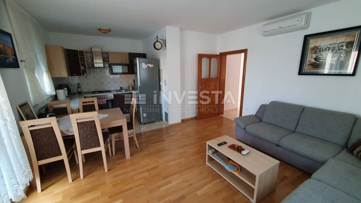 Fažana, Valbandon, prenovljeno stanovanje 68 m², blizu morja