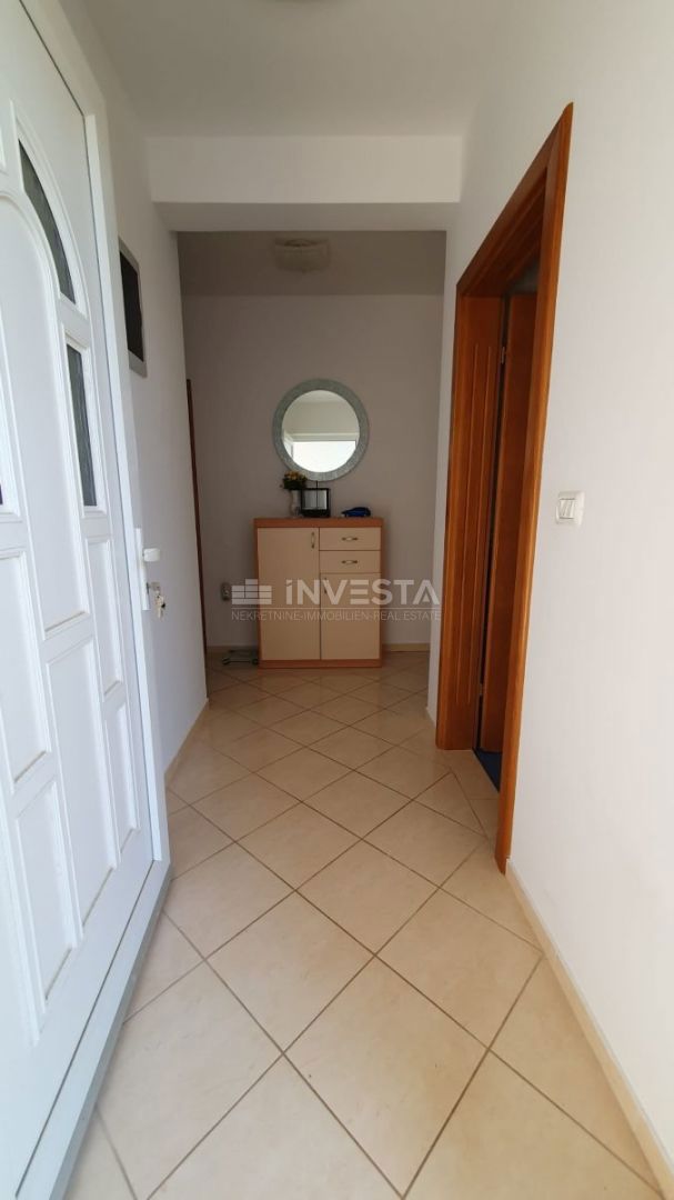 Fažana, Valbandon, prenovljeno stanovanje 68 m², blizu morja