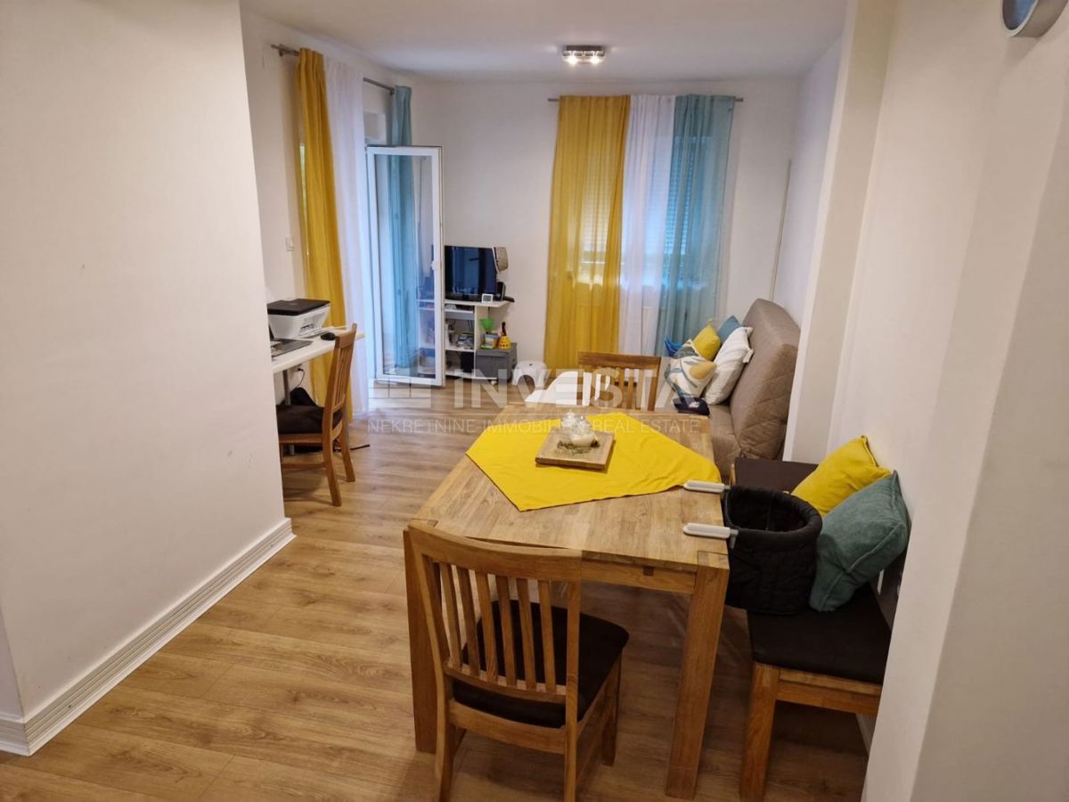 Fažana, Valbandon, opremljen apartma 73,95 m², parkirišče