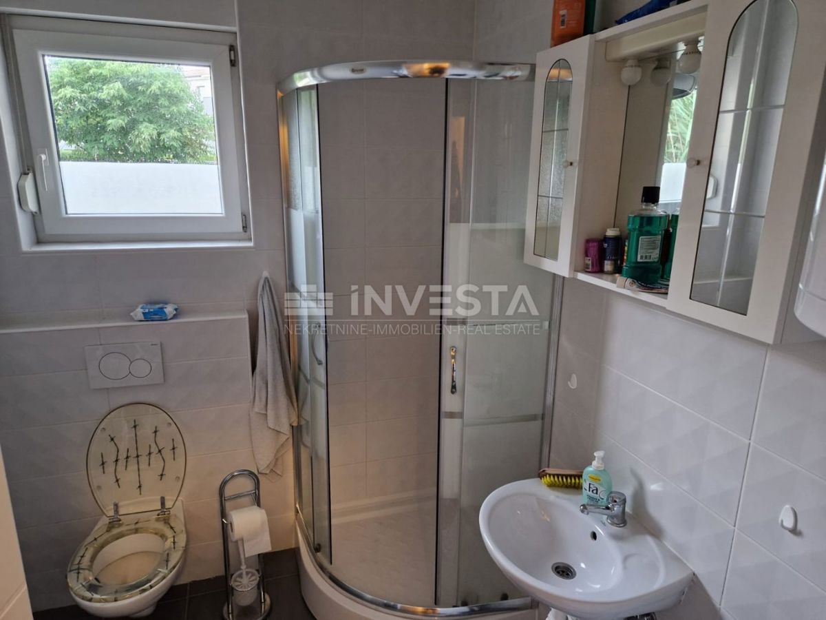 Fažana, Valbandon, opremljen apartma 73,95 m², parkirišče