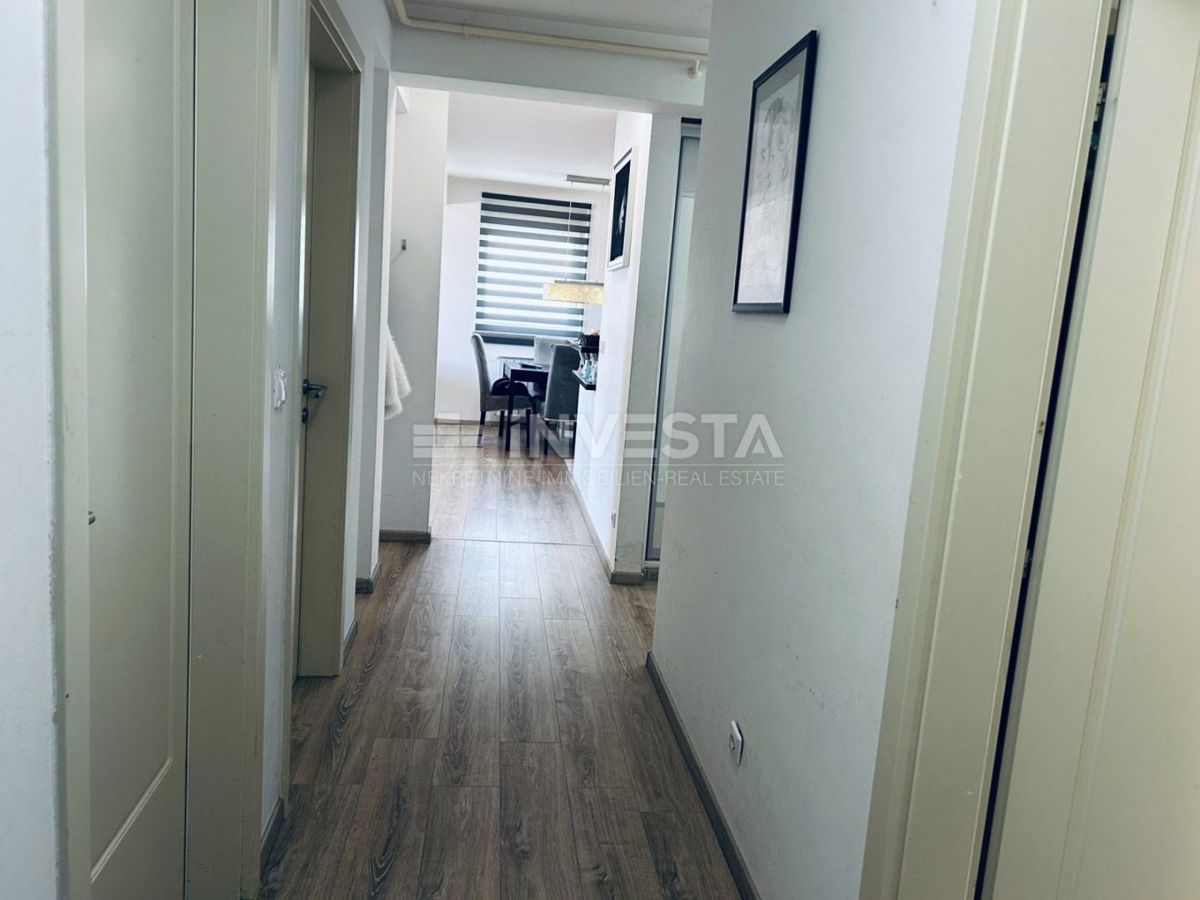 Pula, Vidikovac prostoren družinski apartma 84m2