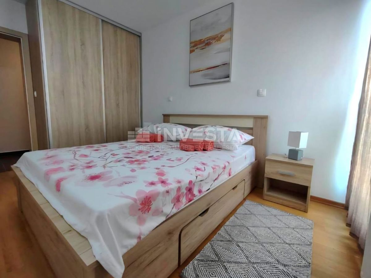 Dvosobno stanovanje v 1. nadstropju, centralno ogrevanje, parkirišče