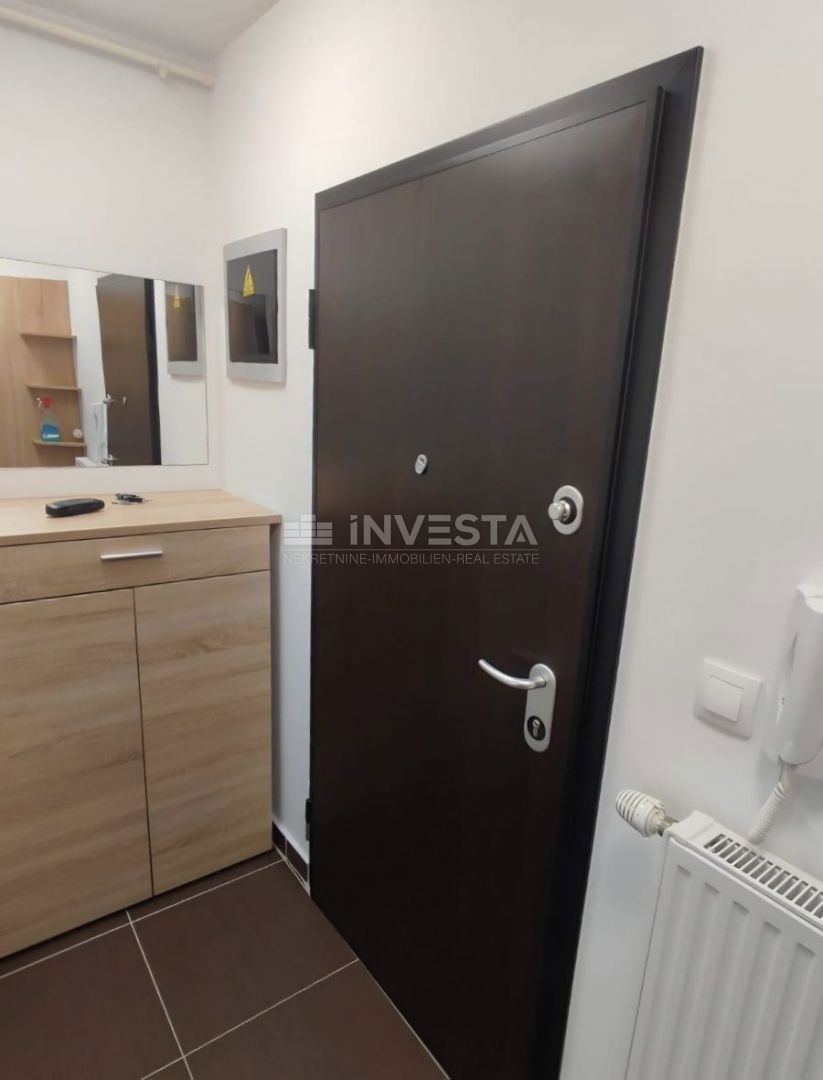 Dvosobno stanovanje v 1. nadstropju, centralno ogrevanje, parkirišče