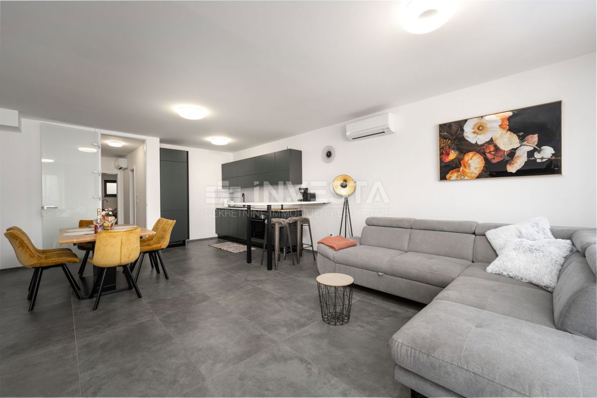 Stanovanje Poreč, 98,87m2