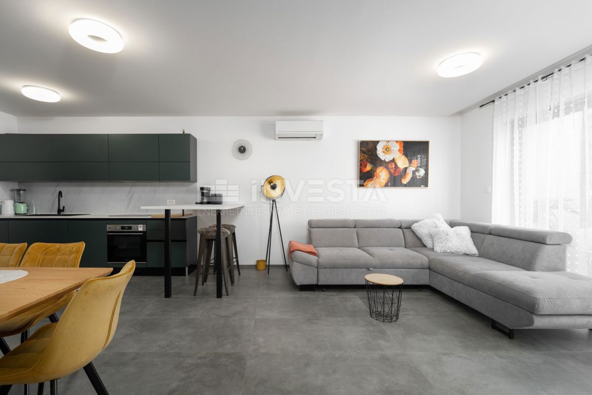 Stanovanje Poreč, 98,87m2