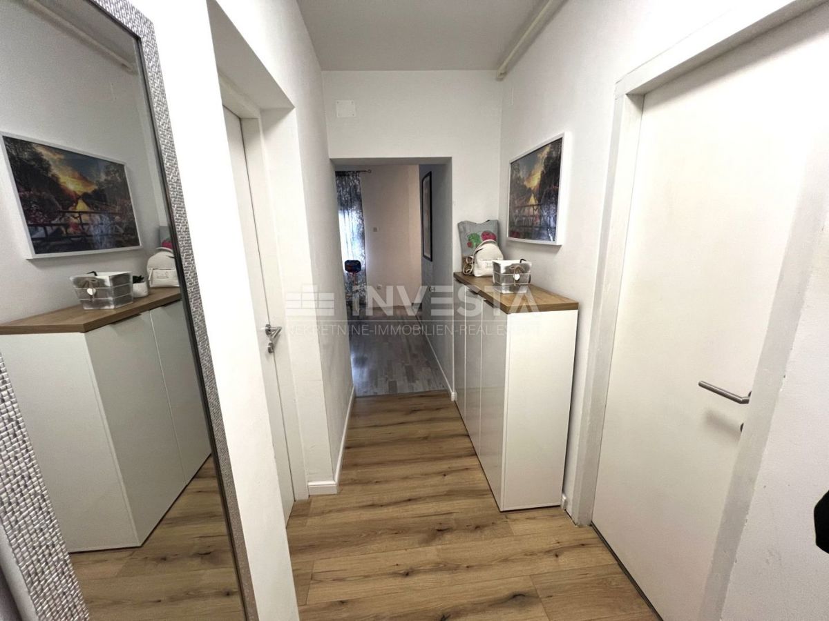 Stoja, dvosobno stanovanje v prvem nadstropju, površine 68 m²