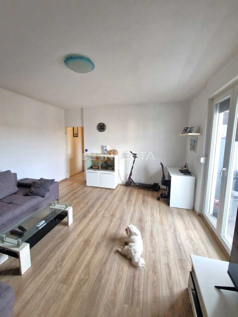 Pula, Šijana, stanovanje, 2S, prenovljeno, 7. nadstropje, dvigalo