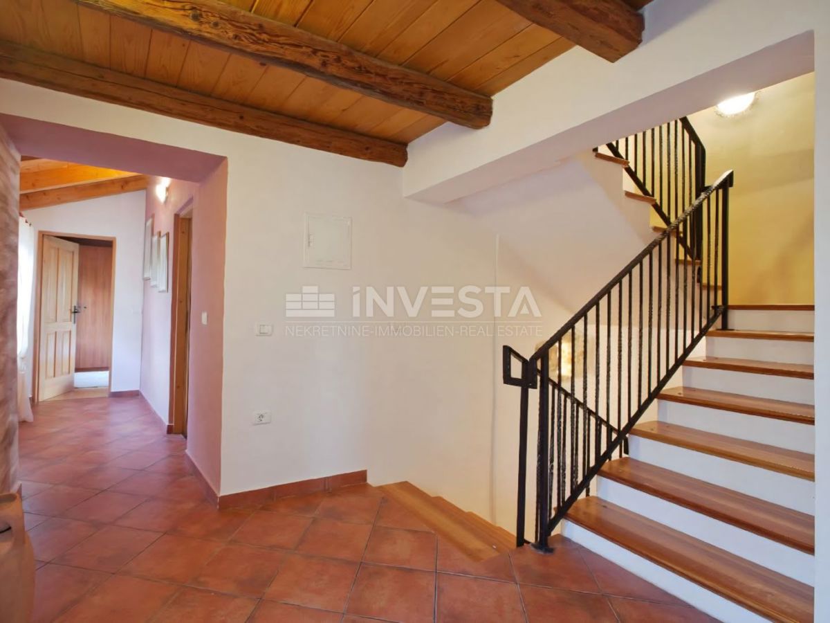 Hiša Vodnjan, 225m2