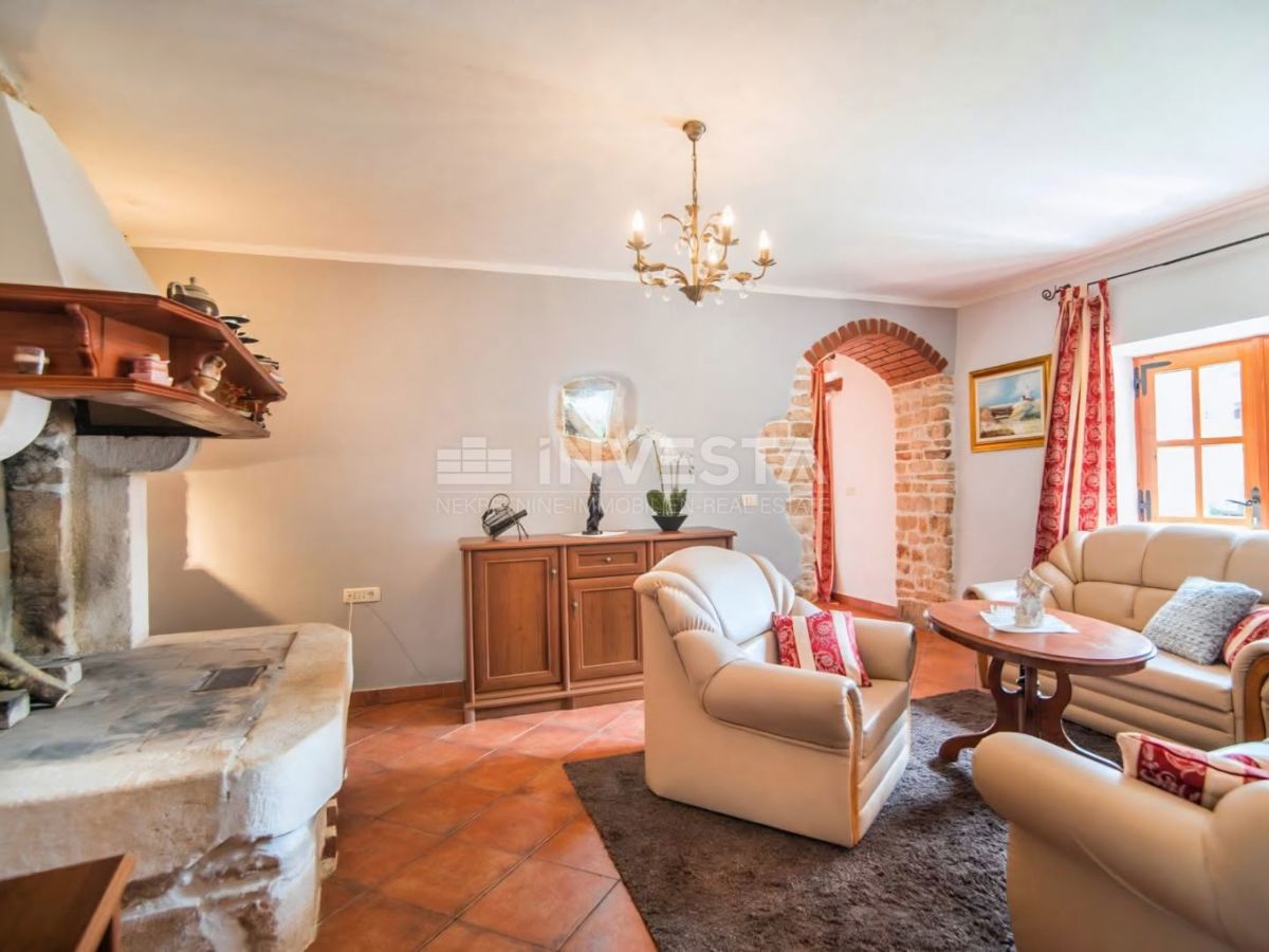 Hiša Vodnjan, 225m2