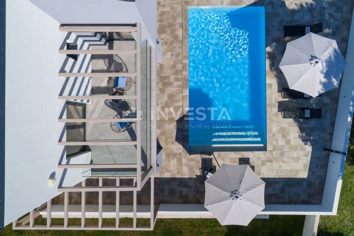 Vila modernega dizajna