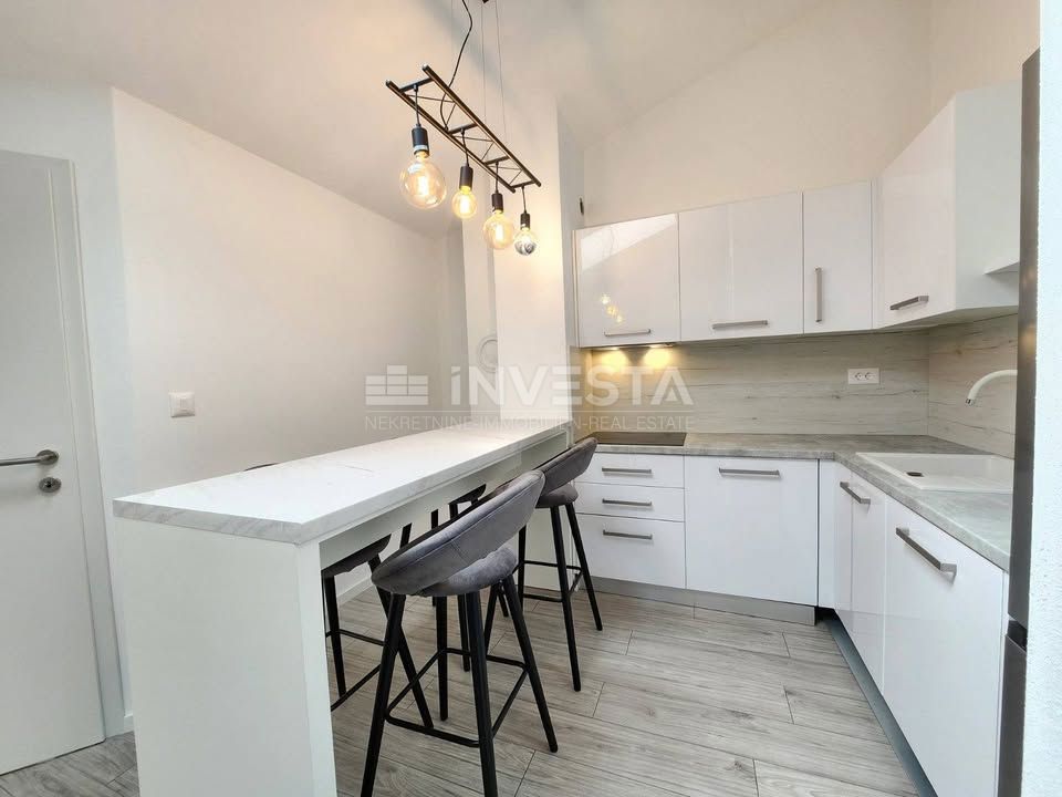 Majhno stanovanje v novogradnji s teraso