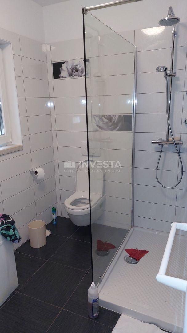 Luksuzna Dvojna Vila 127 m², Karigador