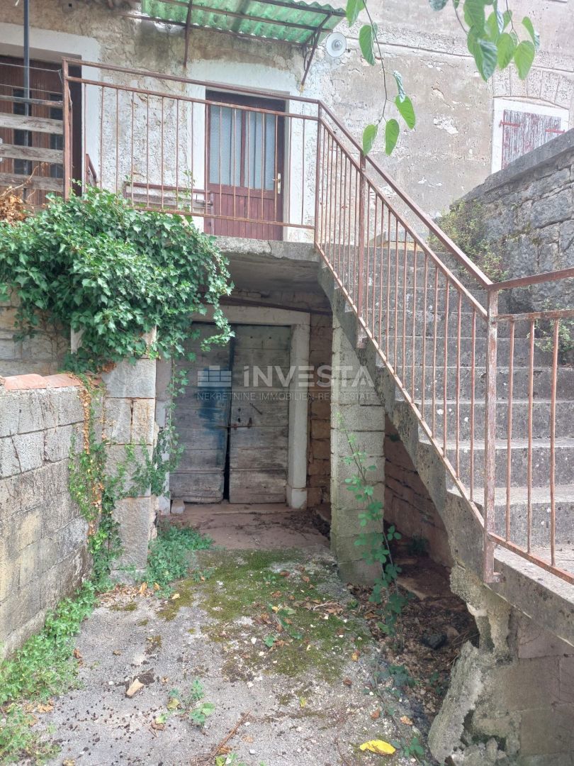 Poreč, okolica Baderne, Istrska samostojna hiša