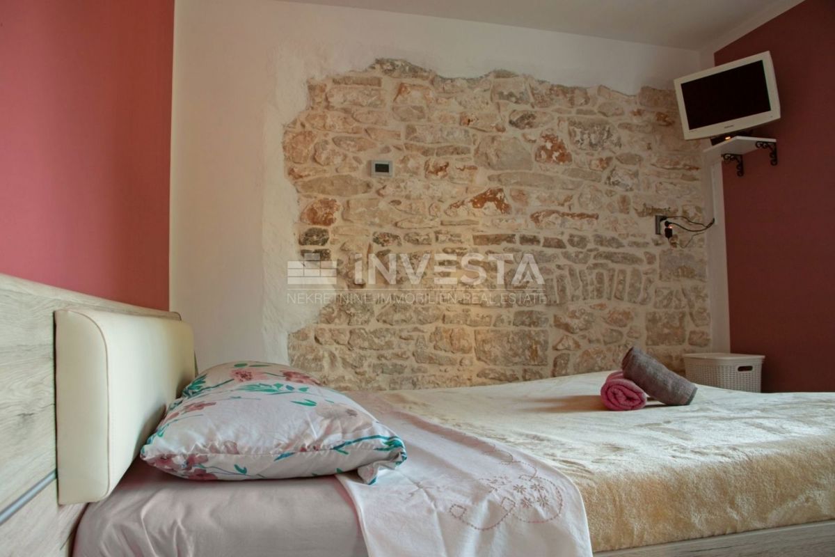 Okolica Barbane, na novo adaptirana avtohtona istrska hiša