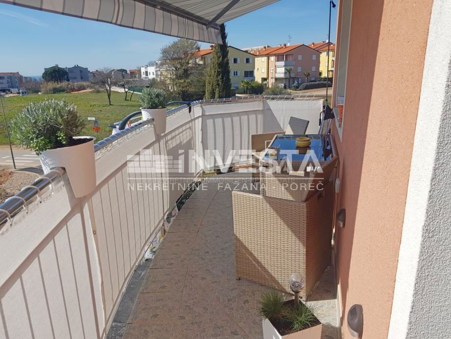 Novigrad, čudovito dvoetažno stanovanje s pogledom na morje