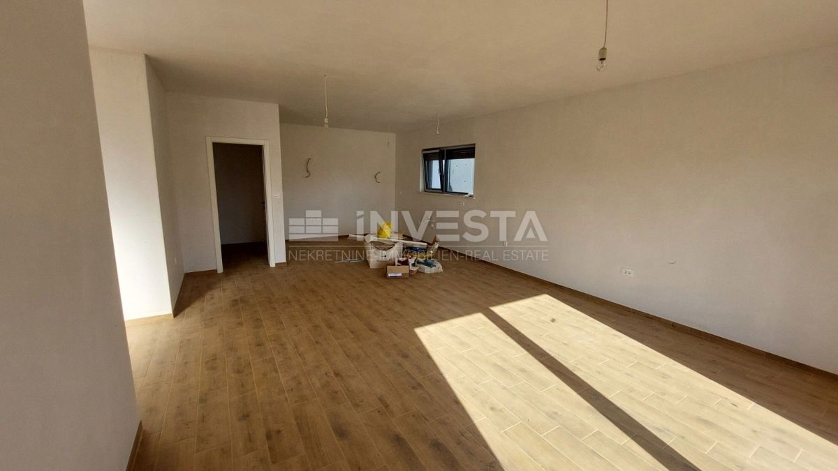 Občina Poreč, dvojna vila s bazenom
