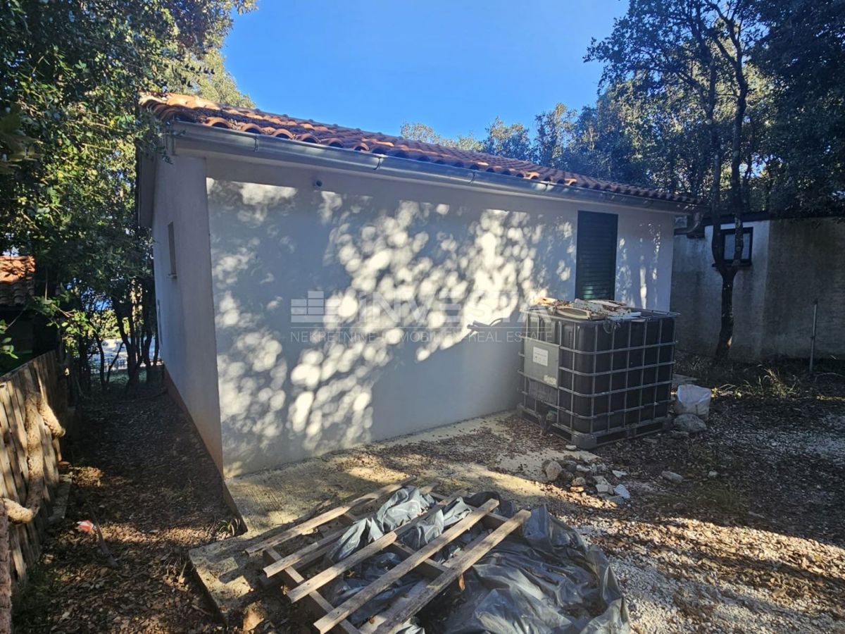 Občina Marčana – nova počitniška hiša 80 m od morja