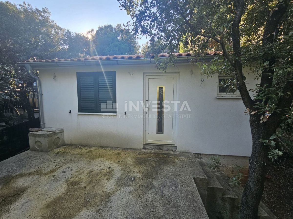 Občina Marčana – nova počitniška hiša 80 m od morja