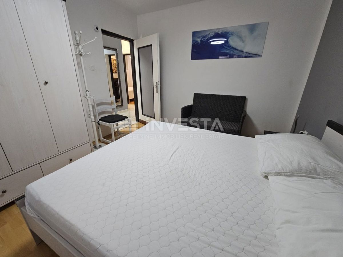 Fažana, stanovanje v pritličju z vrtom, blizu centra in plaž