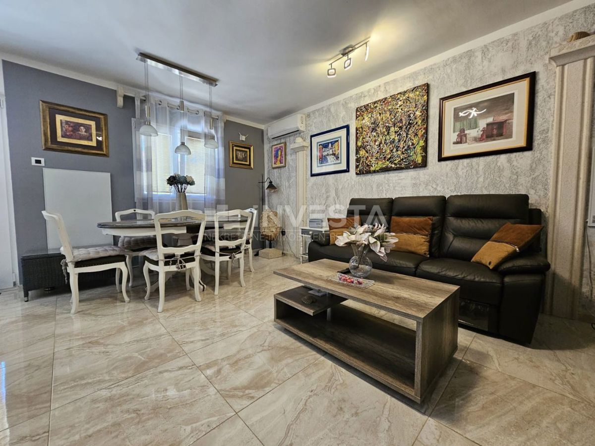 Fažana, stanovanje v pritličju z vrtom, blizu centra in plaž