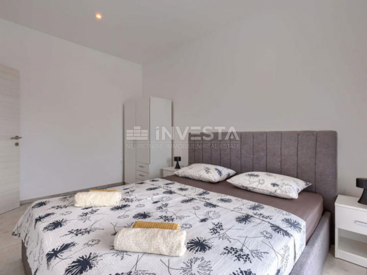 Vodnjan, samostojna pritlična vila z bazenom, novogradnja