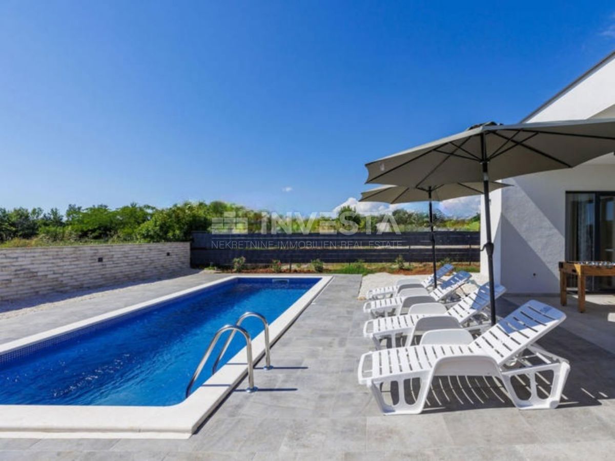 Vodnjan, samostojna pritlična vila z bazenom, novogradnja