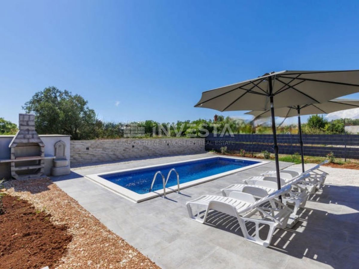 Vodnjan, samostojna pritlična vila z bazenom, novogradnja