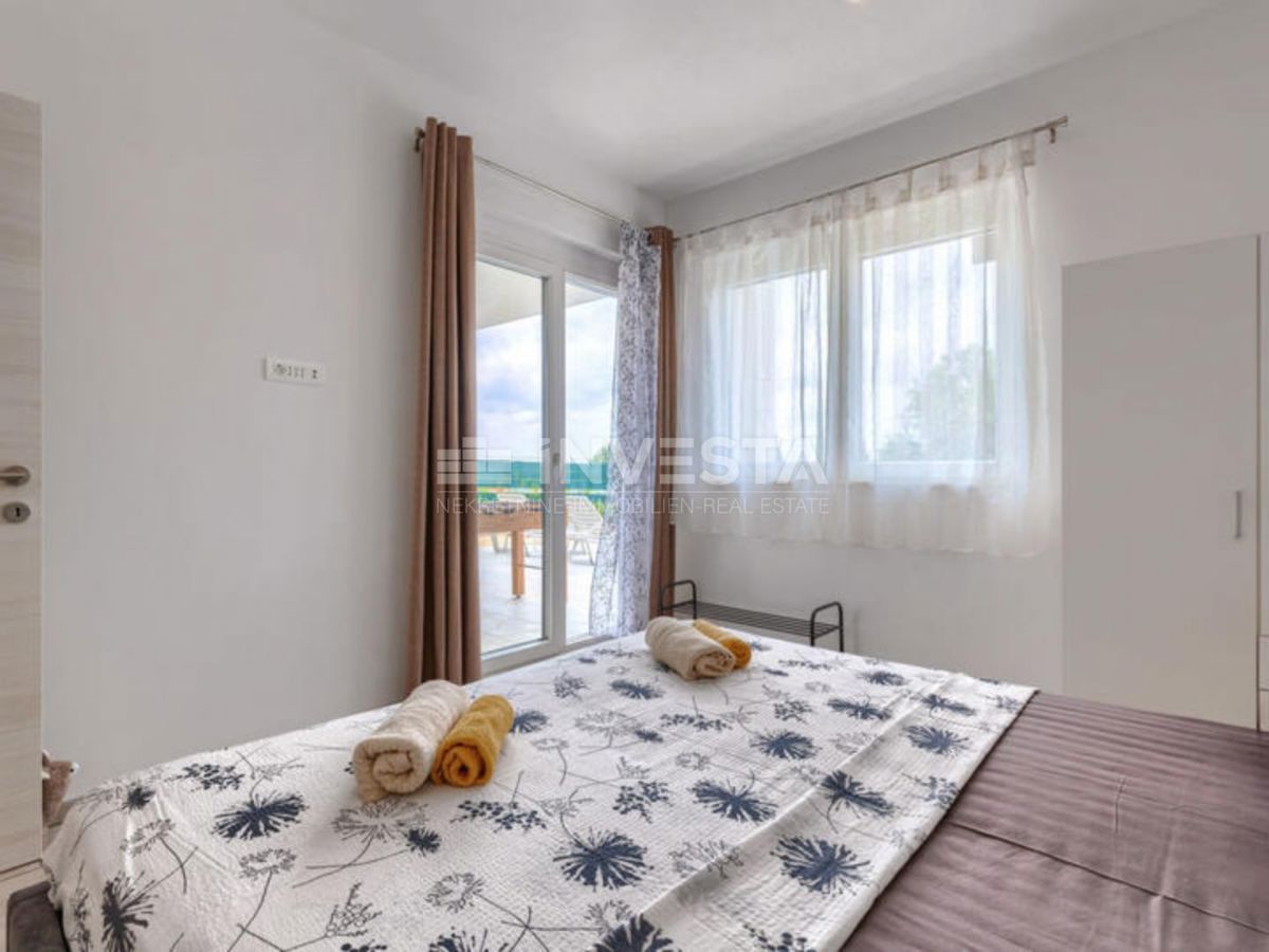 Vodnjan, samostojna pritlična vila z bazenom, novogradnja