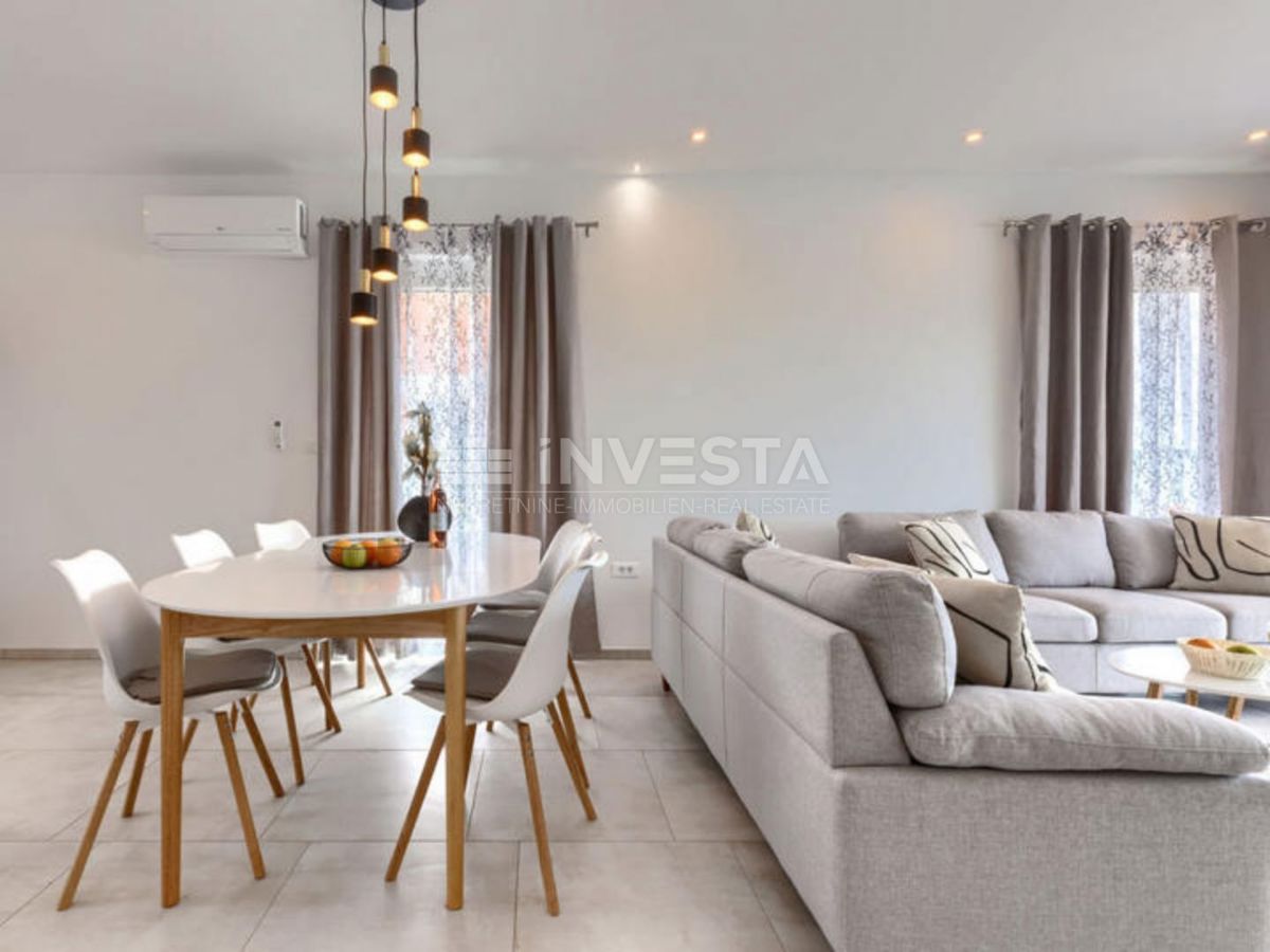 Vodnjan, samostojna pritlična vila z bazenom, novogradnja