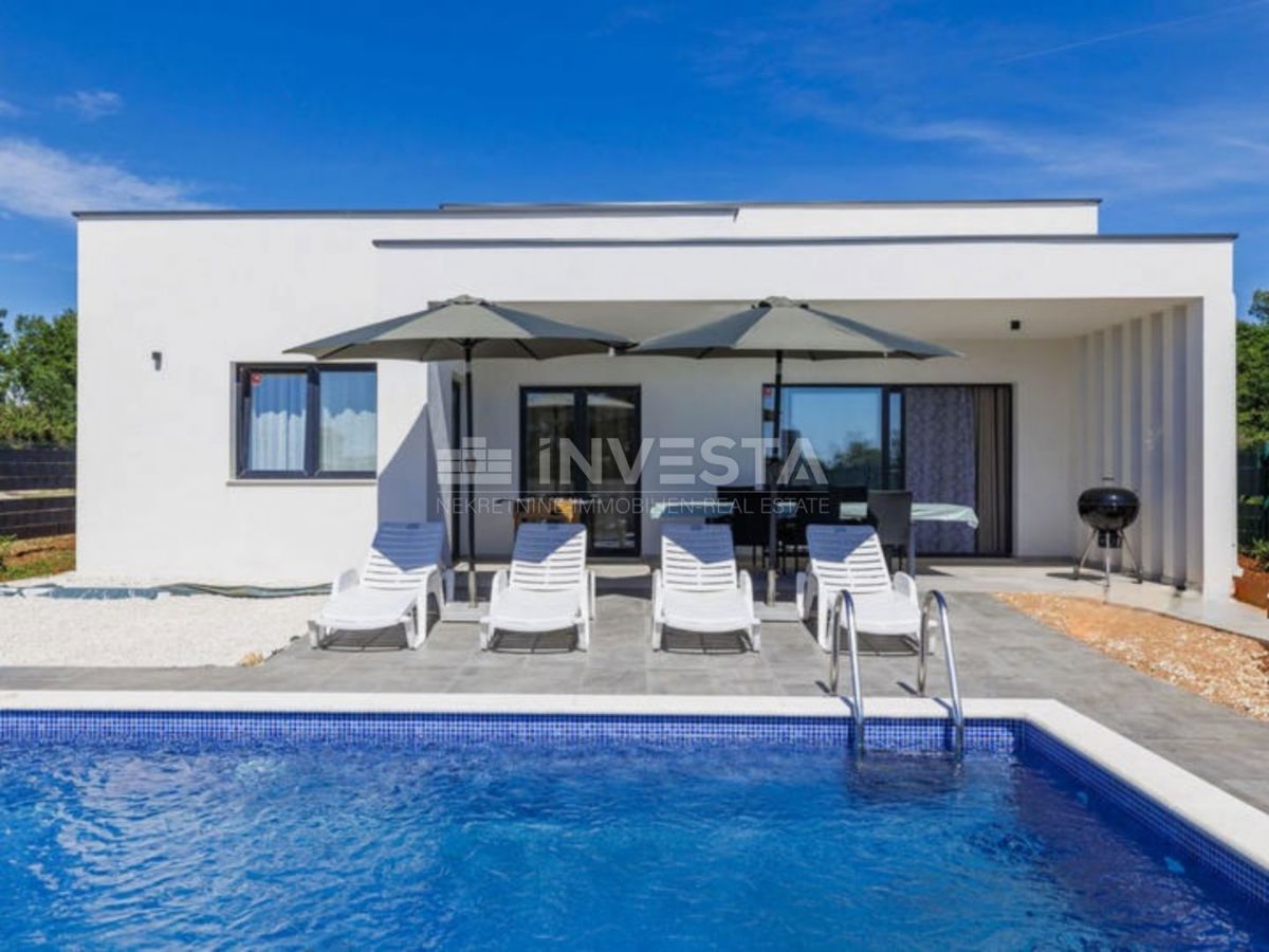 Vodnjan, samostojna pritlična vila z bazenom, novogradnja