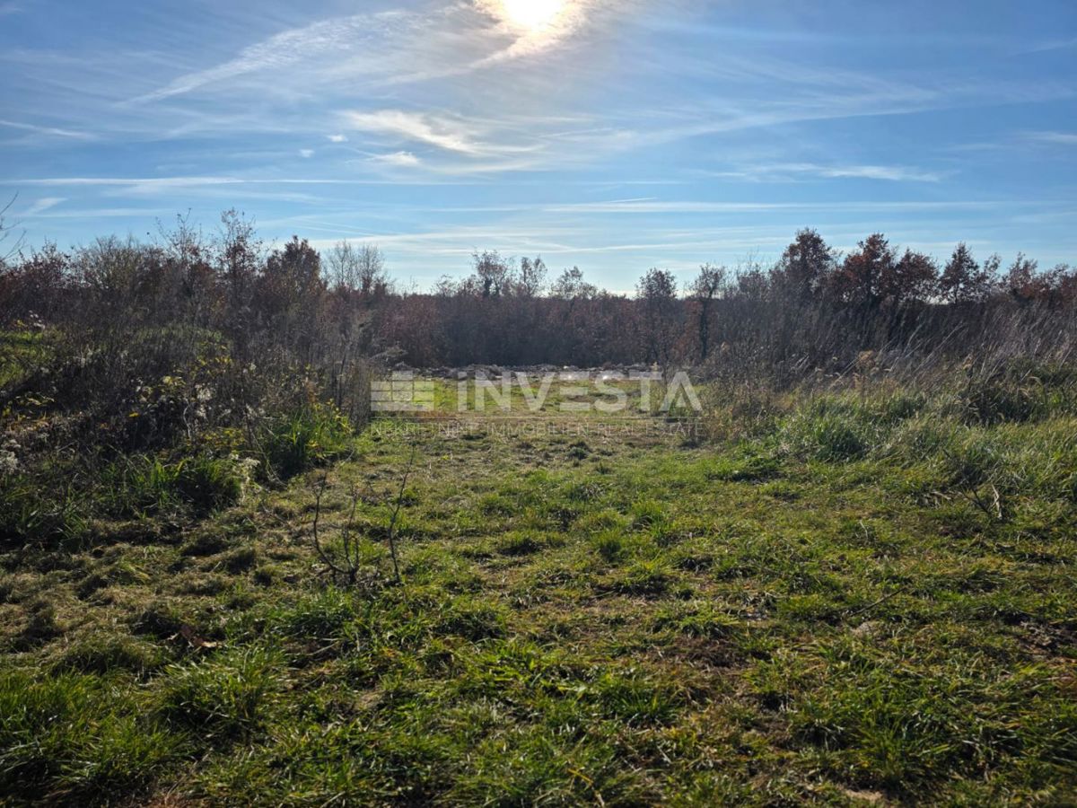 Območje okoli Vodnjana, gradbeno zemljišče, možnost širitve