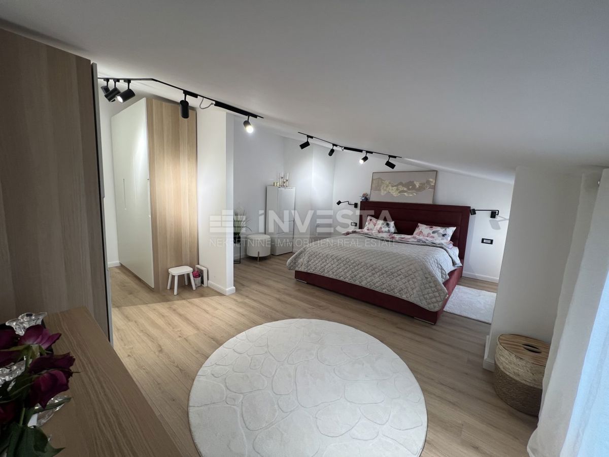 Pula, Veli Vrh, trisobno stanovanje površine 114 m²