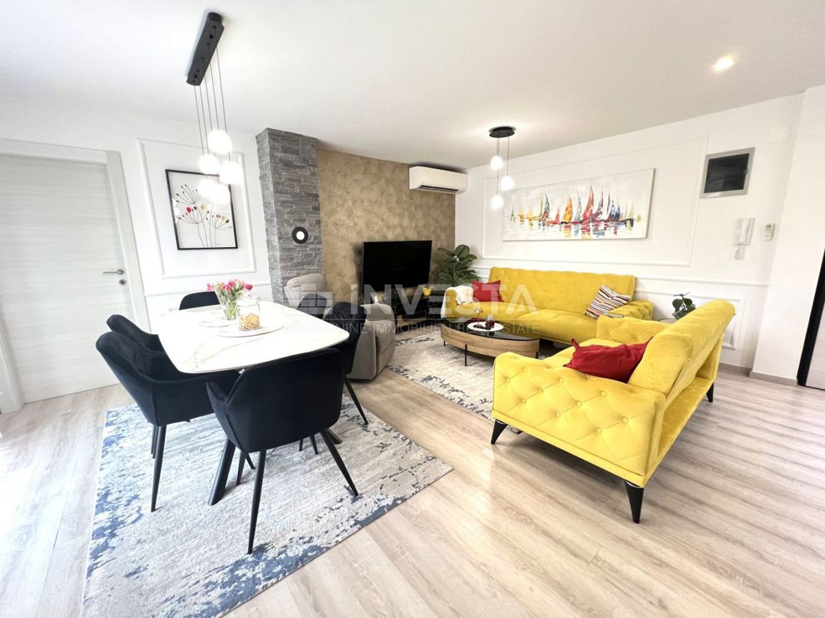 Pula, Veli Vrh, trisobno stanovanje površine 114 m²