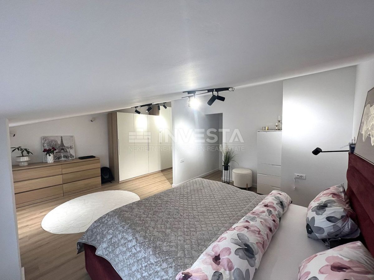 Pula, Veli Vrh, trisobno stanovanje površine 114 m²