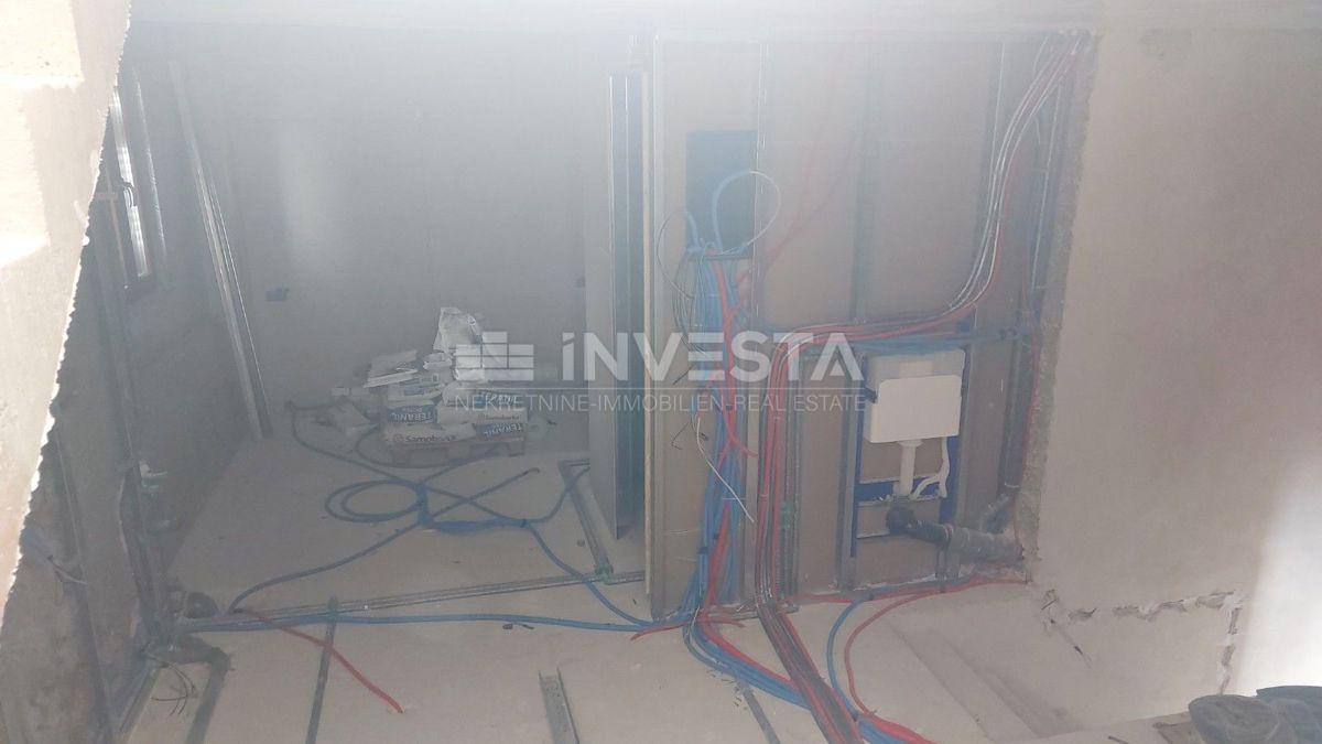 Hiša s panoramskim pogledom na marino