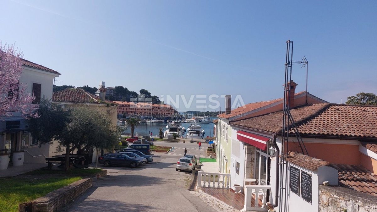 Hiša s panoramskim pogledom na marino