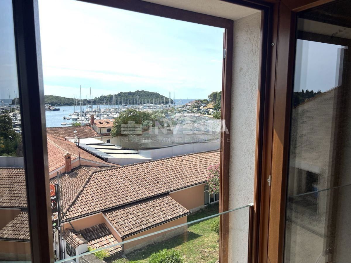 Hiša s panoramskim pogledom na marino