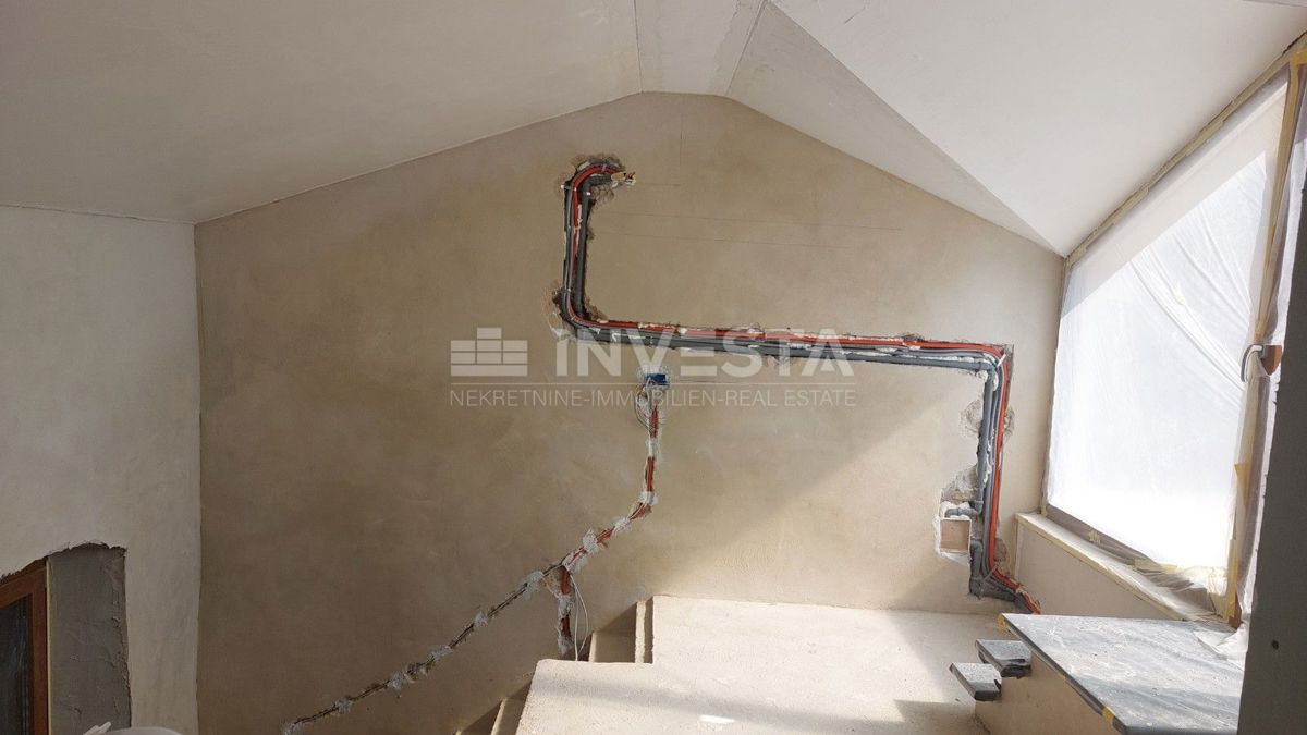 Hiša s panoramskim pogledom na marino