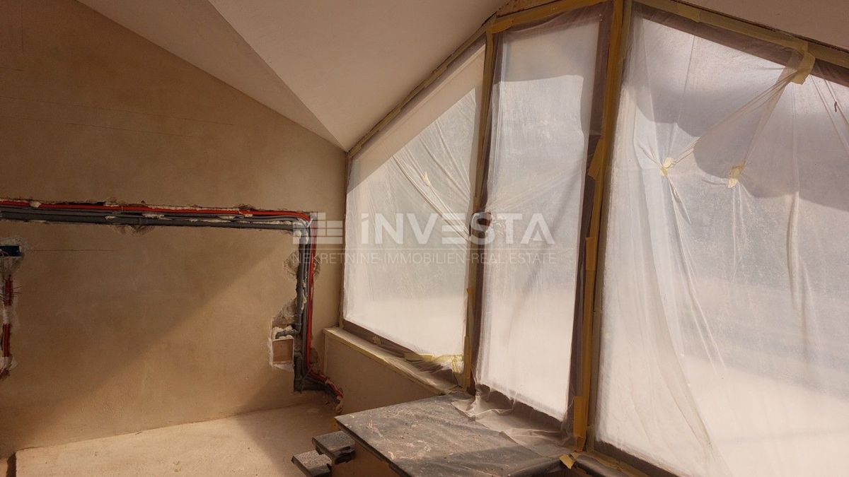 Hiša s panoramskim pogledom na marino