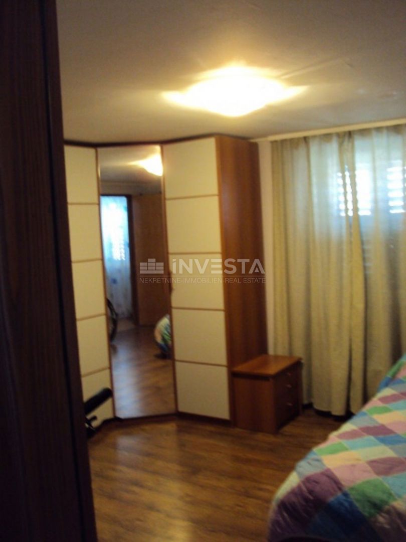 Stanovanje 75m2 v centru Brtonigle